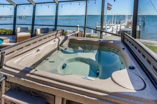 Endless Views & Luxury
