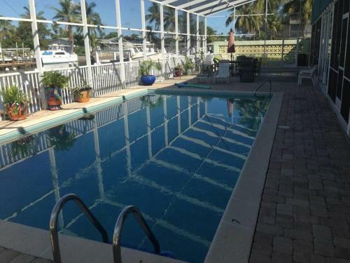 Apartamento Waterfront Condo With Private Dock