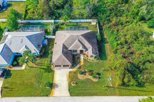 Tropical Retreat