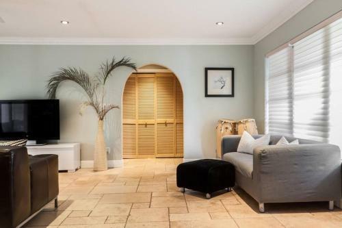 Luxury 4/2 Nr Beach, Hot Tub
