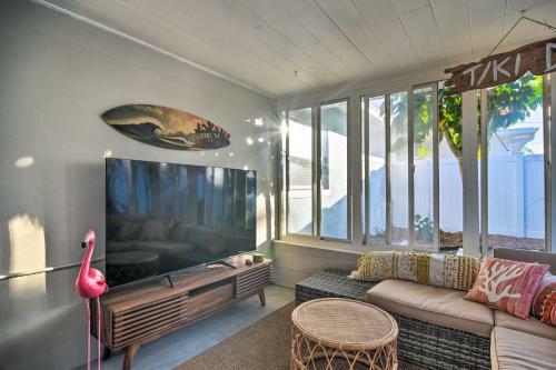 Lush Seminole Surf Inn With Backyard Fire Pit