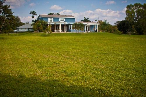 Homestay Weston Ranches
