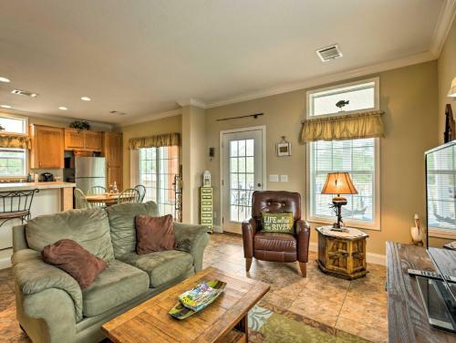Anchors Away In Steinhatchee Home With Deck!