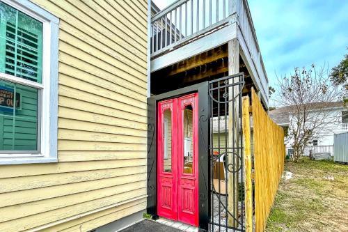 The Artist Cottage & Johns Place