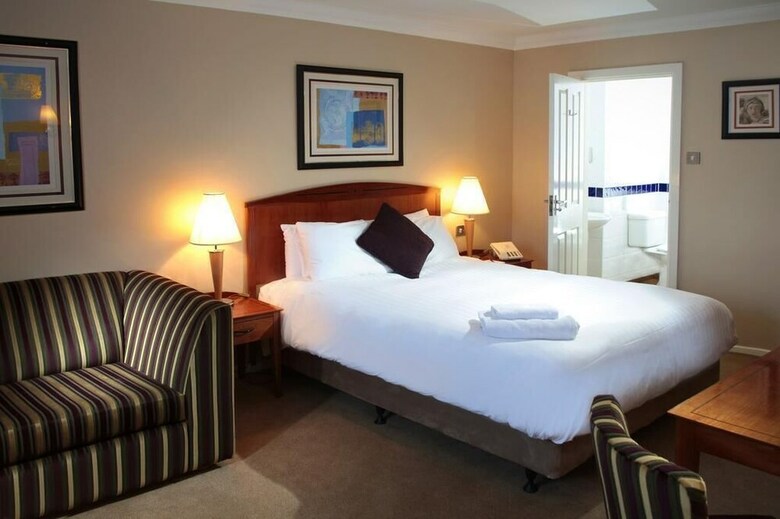 The Roman Way Hotel