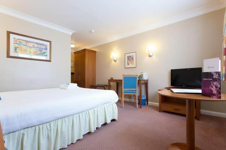 The Roman Way Hotel