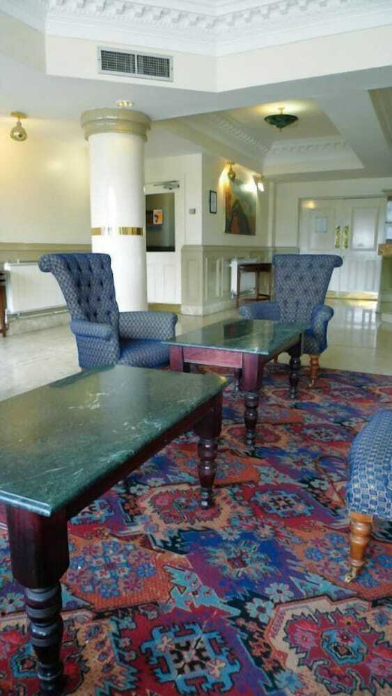 The Roman Way Hotel
