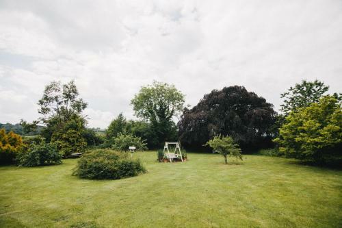 Hostal Broncoed Uchaf Country Guest House