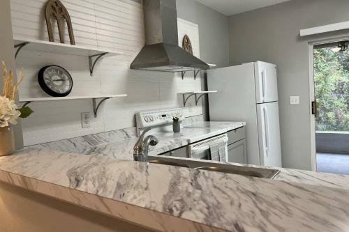 Meadow View On Kennewick Ct - Dog Friendly