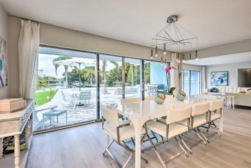 Waterfront Sarasota Estate Dock And Boat Lift!