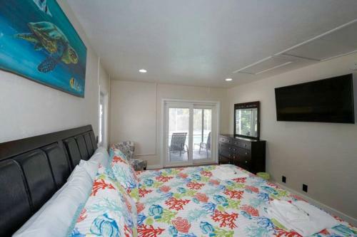 Pool Home - Close To Beaches, Restaurants & More!