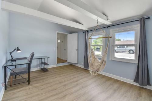 Dreamy 3 Bedroom Florida House, West Palm Beach