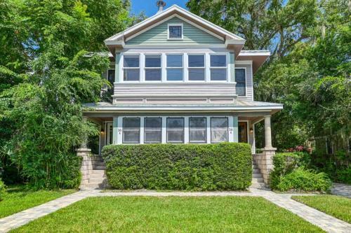 16 Saragossa Street B