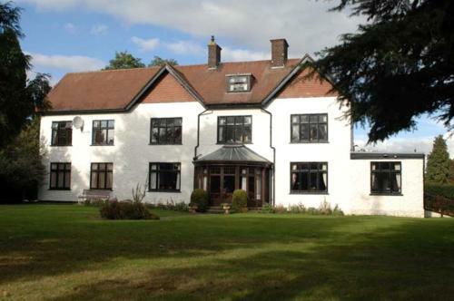Hostal The Nyton Guesthouse