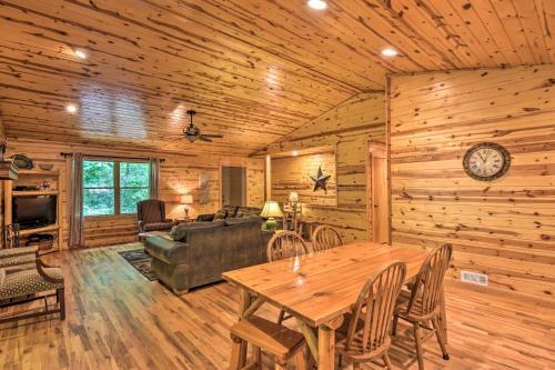 The Mountain Laurel Sautee Mountain Retreat