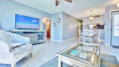 Madeira Beach Yacht Club By Teeming Vacation Rentals