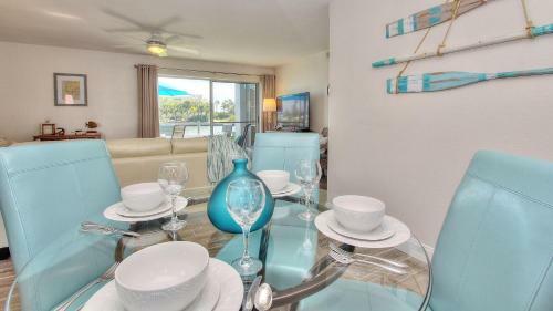 Madeira Beach Yacht Club By Teeming Vacation Rentals