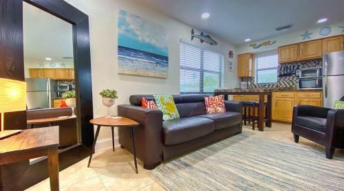 Royal Orleans By Teeming Vacation Rentals