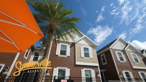 4 Br 4 Ba Deluxe Villa Full Kitchen 5min To Disneyworld