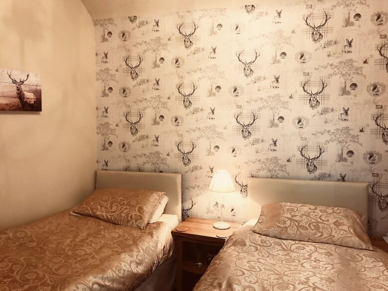 Hostal Lakeview Guest House