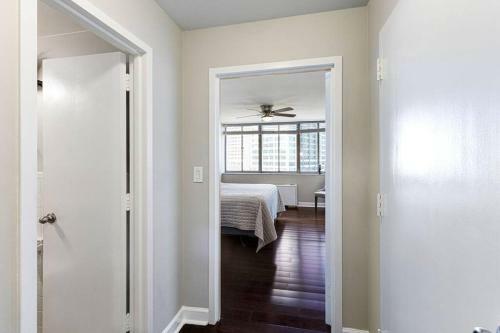Apartamento 1001 Free Parking, 2 Bd, Modern Dtw, Great Wifi