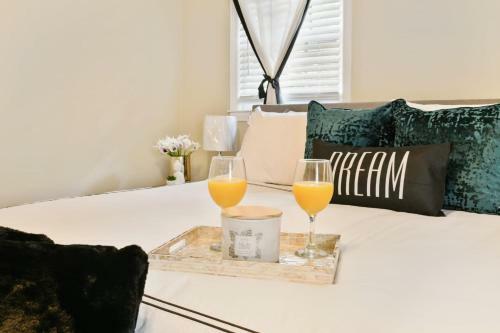 5 Mins From Airport Family Friendly Home