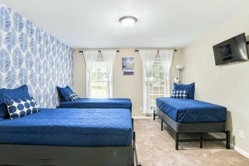 5 Mins From Airport Family Friendly Home