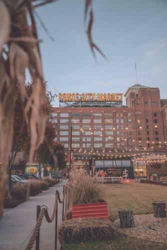 Exquisitely Boho Chic Styled 2bd L Downtown Atl