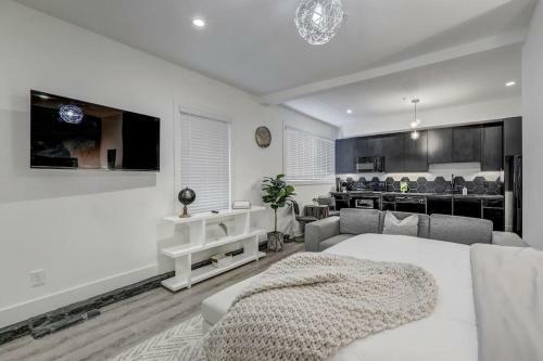 Studio9forty Apartment 40 With Queen Bed Sleeps 2
