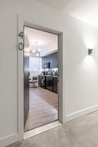 Studio9forty Apartment 40 With Queen Bed Sleeps 2