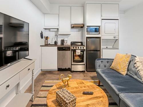 Apartamento Crafty Studio With King Bed, City Walkable!