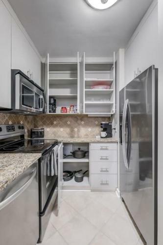 Put Your Feet Up 1bed 1 Bath Condo Downtown Atl