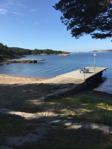 Lodge H�llestrand Cottage -sillen