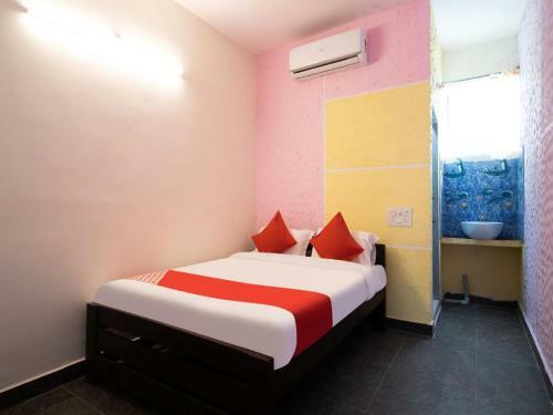 Hotel Staymaker Sonika Grand