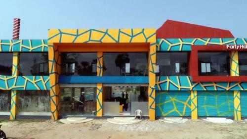 Navagiraga Resorts &hotel