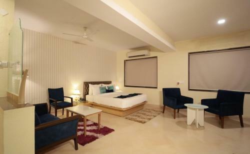 Hotel Seawind Beach Resort Shrivardhan