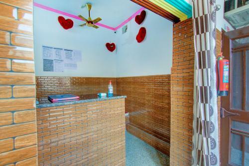 Hotel Oyo 81679 Dev Guest House