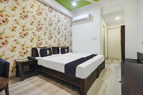 Townhouse Oak 46940 Hotel Vrindavan