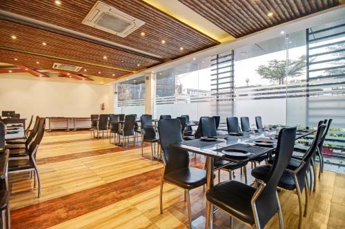 Townhouse Oak 46940 Hotel Vrindavan