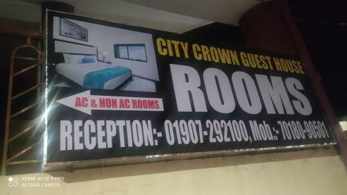 Hostal City Crown Guest House