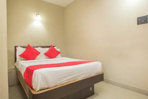 Oyo 27898 Hotel Isita International
