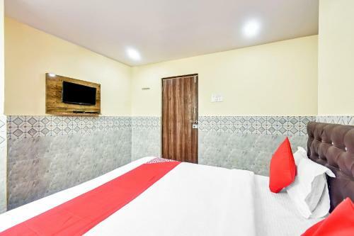 Oyo 48837 Hotel Suvarna