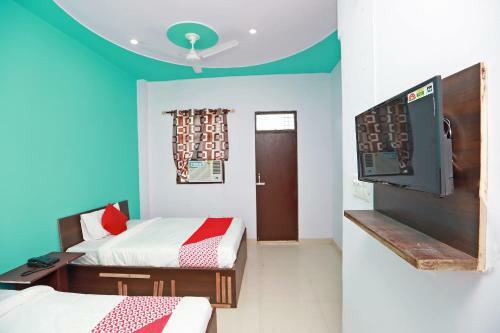 Hotel Oyo 37470 The Mohan Grand