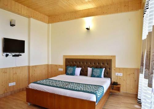 Hotel Ditto Room Kufri Ashray
