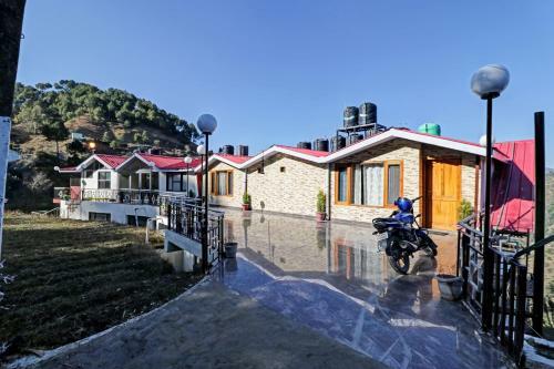 Hotel Capital O 86080 Akiyam Homes