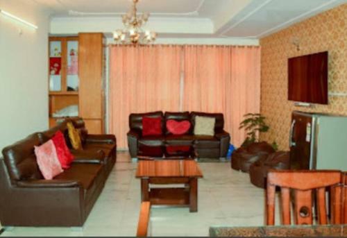 Boom Stays-shimla Retreat