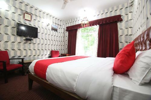 Capital O 37894 Hotel International