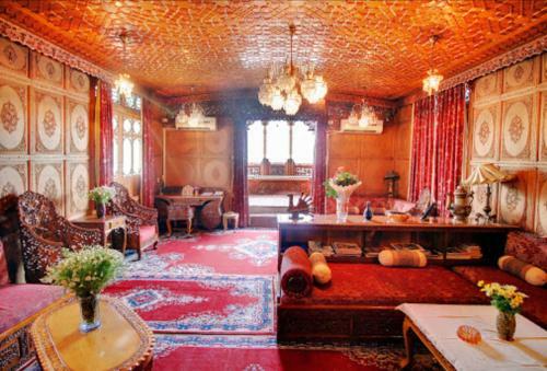 Hotel Meena Group Houseboats