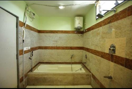 Hotel Shiva Residency