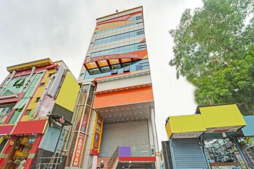 Collection O 83580 Hotel Royal